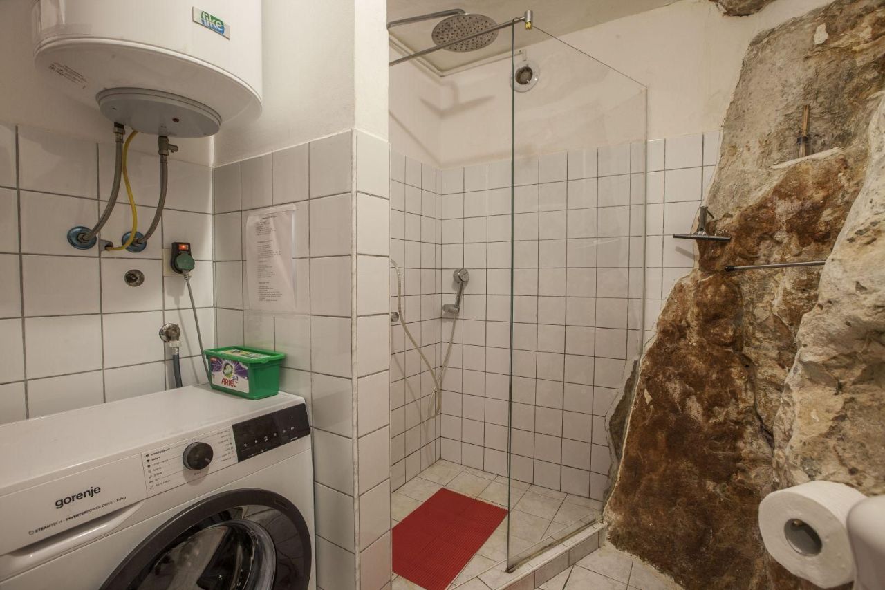 Вилла в Пуле, Хорватия, 258 м² - фото 15