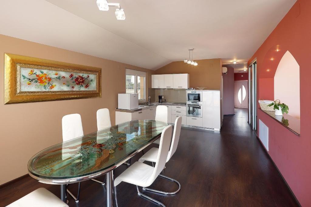 Вилла в Врбнике, Хорватия, 530 м² - фото 15