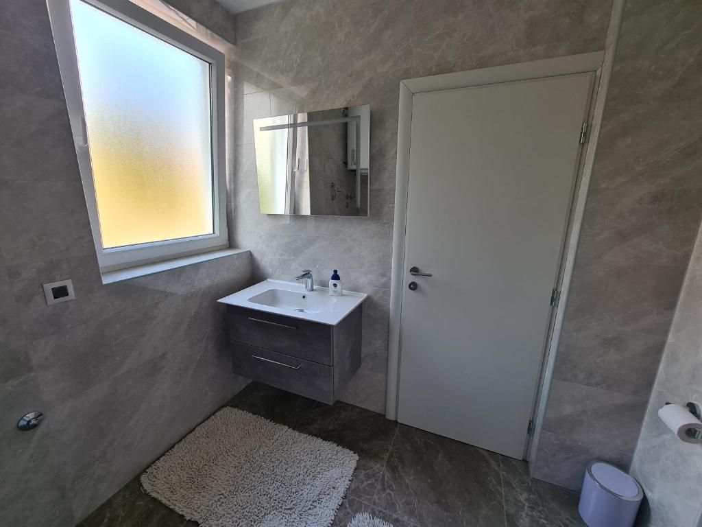 Отель, гостиница в Цриквенице, Хорватия, 300 м² - фото 16