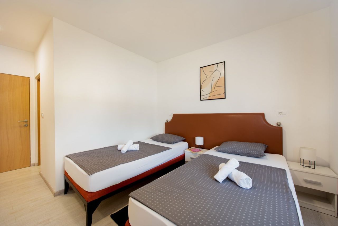 Отель, гостиница Pićan, Хорватия, 1 025 м² - фото 17