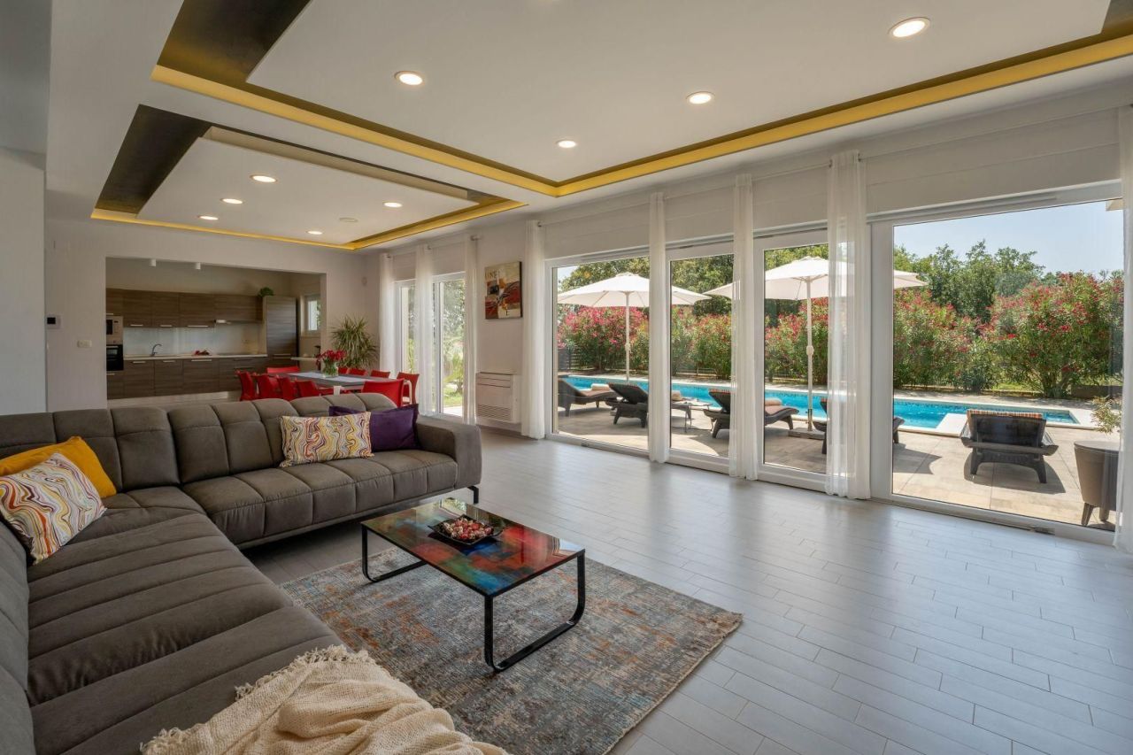 Вилла в Медулине, Хорватия, 330 м² - фото 18