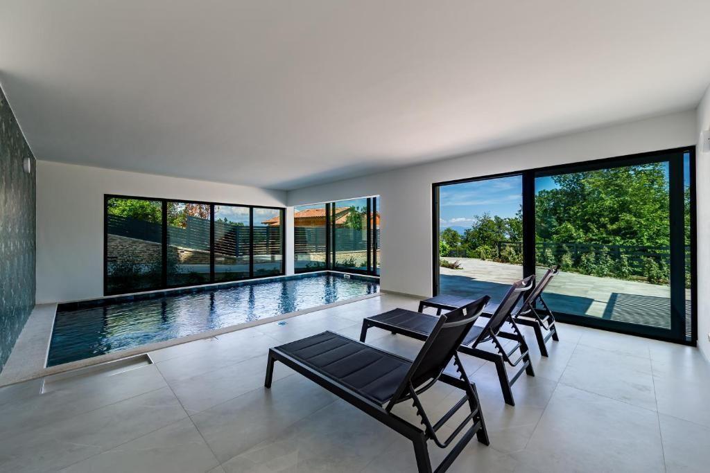 Вилла в Опатии, Хорватия, 400 м² - фото 19