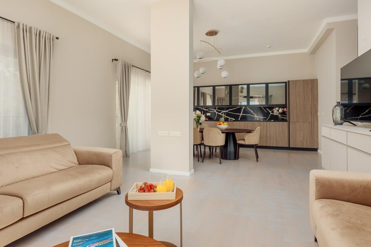 Квартира в Доброте, Черногория, 144 м² - фото 5