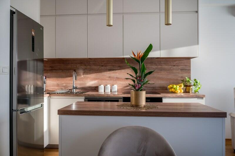 Квартира в Тивате, Черногория, 63 м² - фото 5