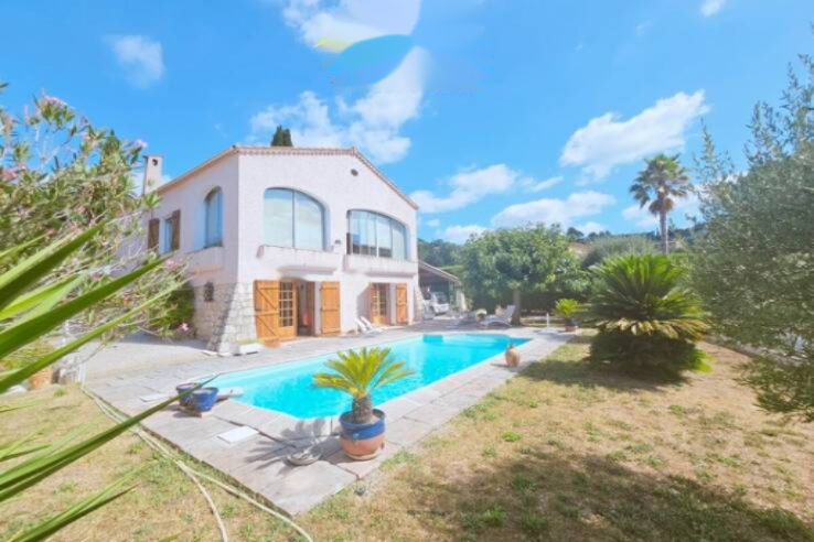 Квартира в Каннах, Франция, 112 м² - фото 1