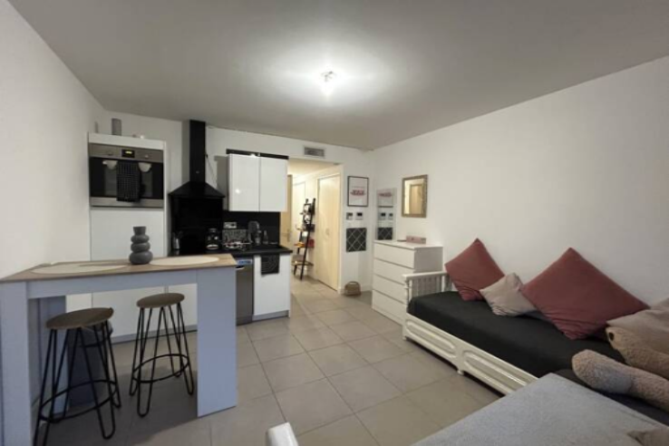 Квартира в Каннах, Франция, 23 м² - фото 1