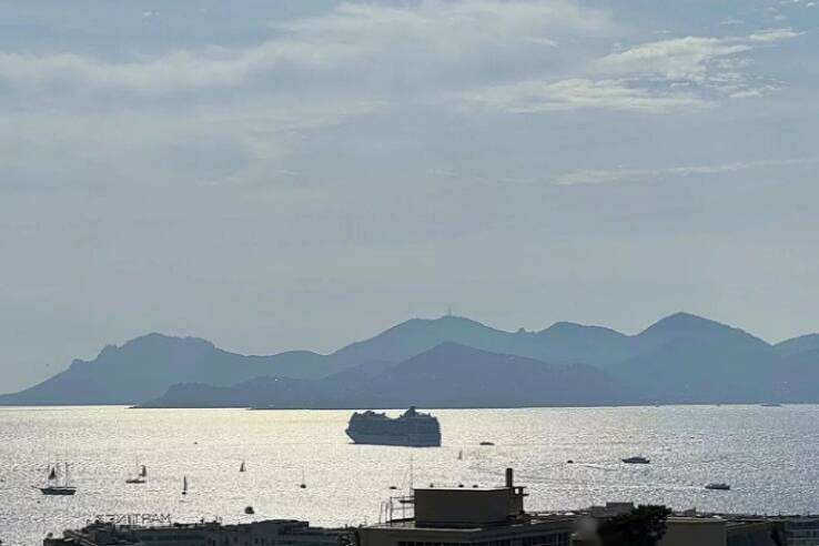 Квартира в Каннах, Франция, 100 м² - фото 1