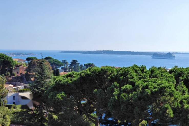 Квартира в Каннах, Франция, 69 м² - фото 1