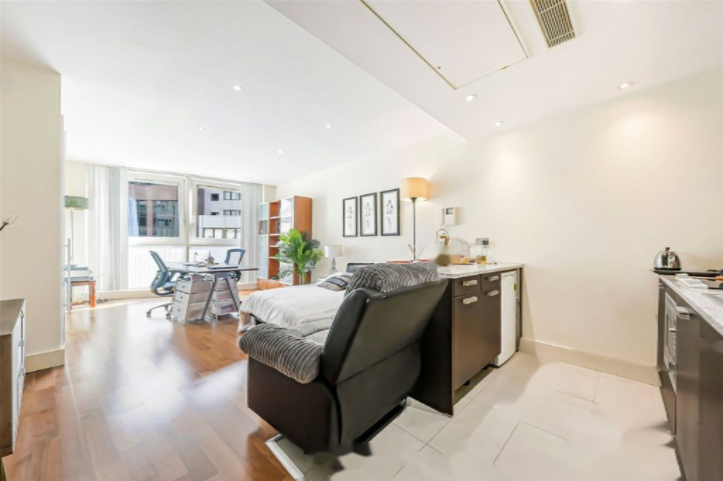 Квартира в Лондоне, Великобритания, 44 м² - фото 2