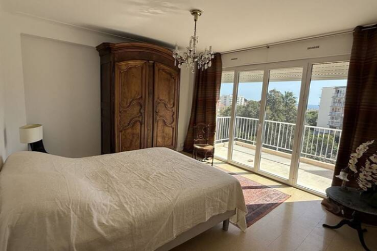 Квартира в Каннах, Франция, 112 м² - фото 2