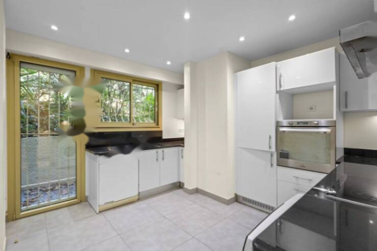 Квартира в Каннах, Франция, 110 м² - фото 2