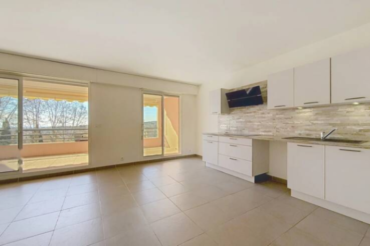 Квартира в Каннах, Франция, 83 м² - фото 2