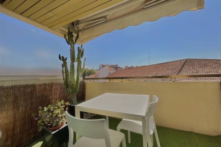 Квартира в Каннах, Франция, 27 м² - фото 2