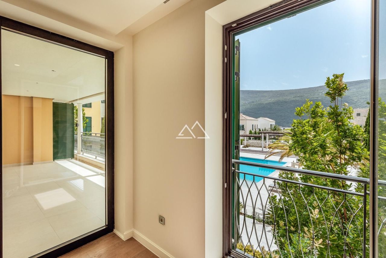 Апартаменты в Кумборе, Черногория, 171 м² - фото 12