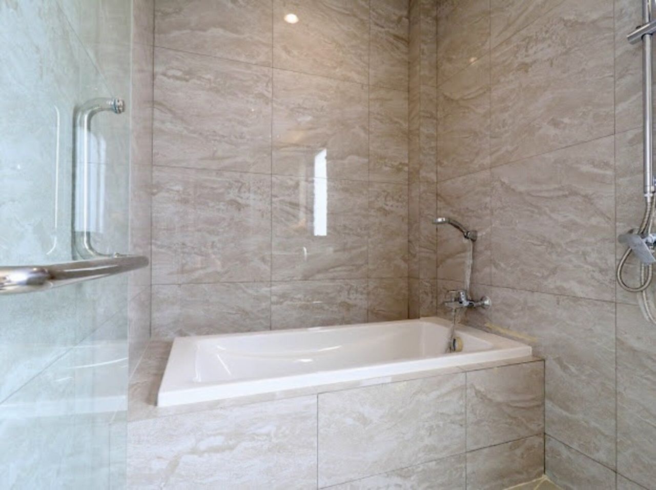 Вилла в Паттайе, Таиланд, 285 м² - фото 17