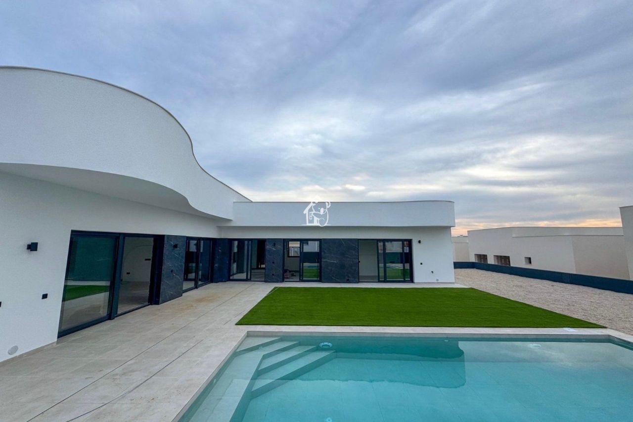 Апартаменты в Альгорфе, Испания, 125 м² - фото 2