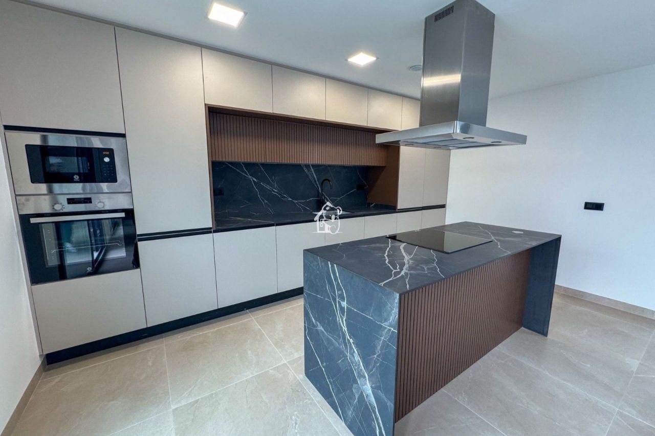 Апартаменты в Альгорфе, Испания, 125 м² - фото 4