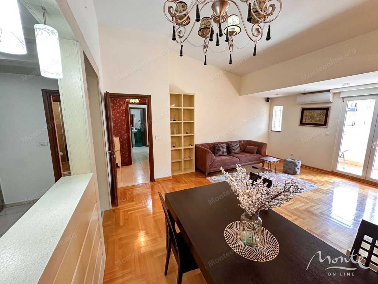 Апартаменты в Подгорице, Черногория, 92 м² - фото 2