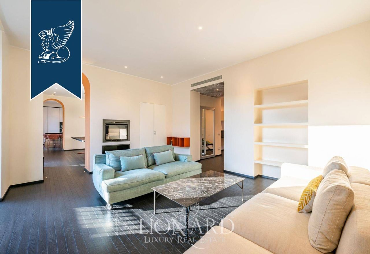 Апартаменты в Милане, Италия, 145 м² - фото 1