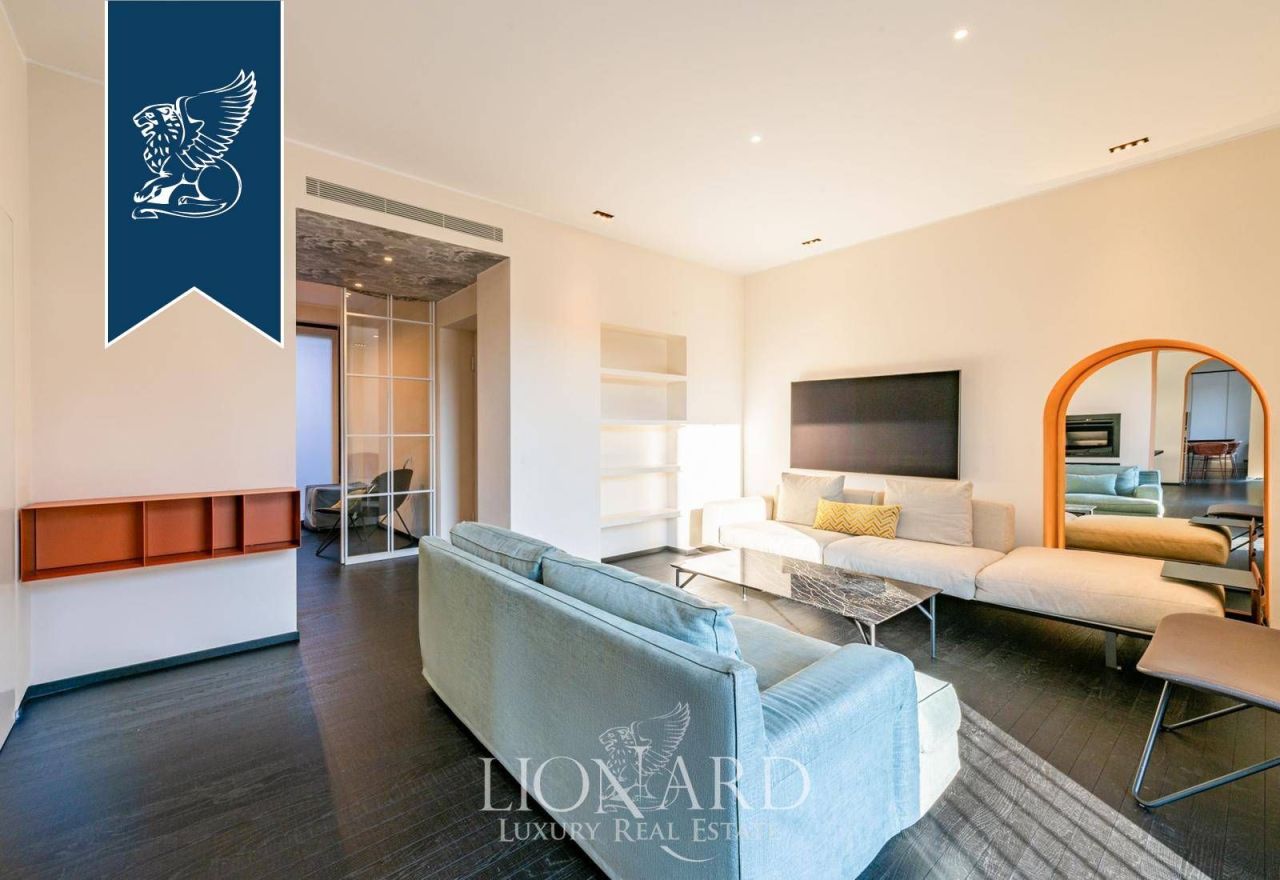 Апартаменты в Милане, Италия, 145 м² - фото 2