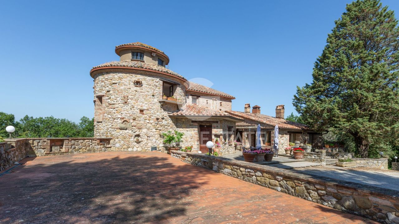 Дом в Монтелеоне-д’Орвьето, Италия, 634.75 м² - фото 1