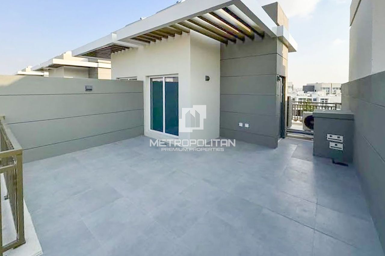 Таунхаус в Дубае, ОАЭ, 179 м² - фото 2