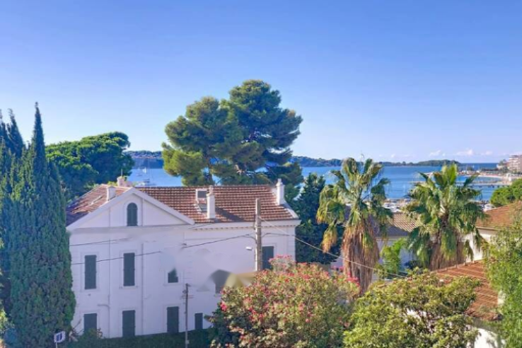 Квартира в Каннах, Франция, 102 м² - фото 1