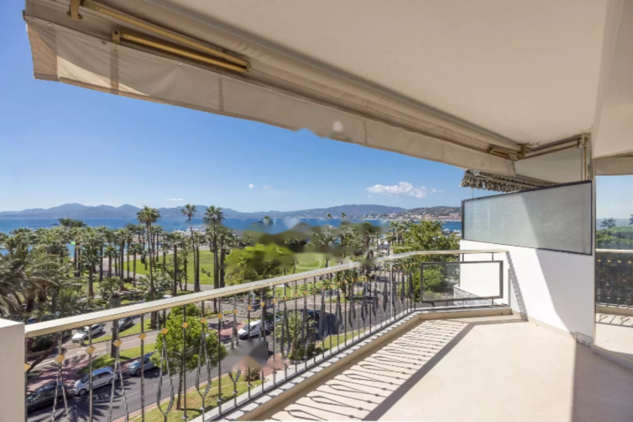 Квартира в Каннах, Франция, 97 м² - фото 1