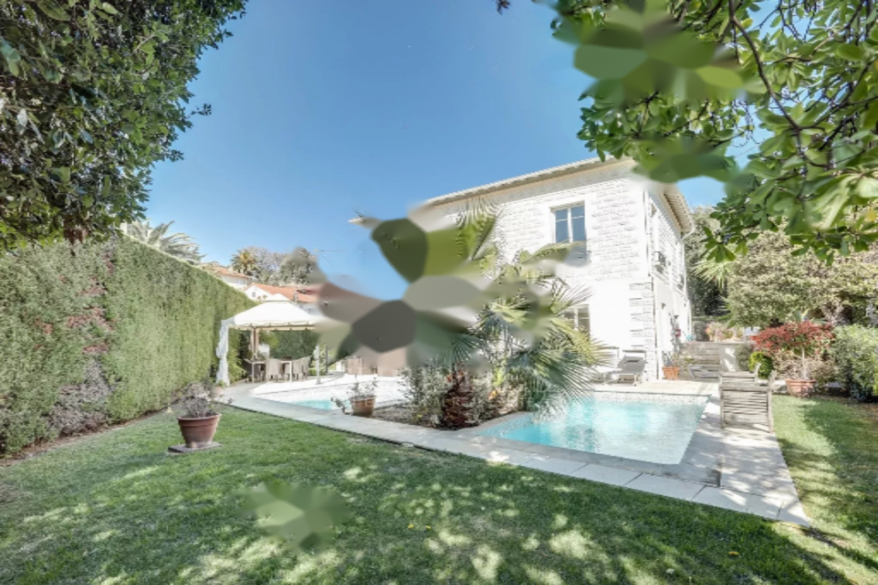 Квартира в Каннах, Франция, 225 м² - фото 1