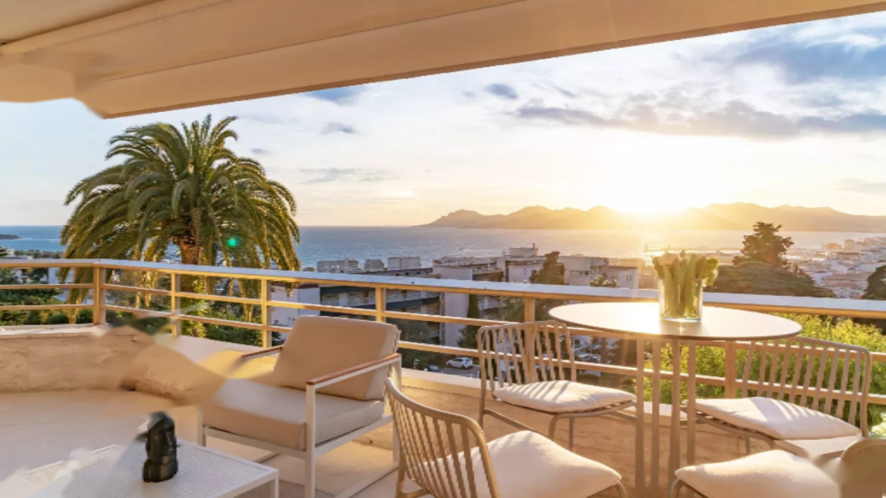 Квартира в Каннах, Франция, 140 м² - фото 1