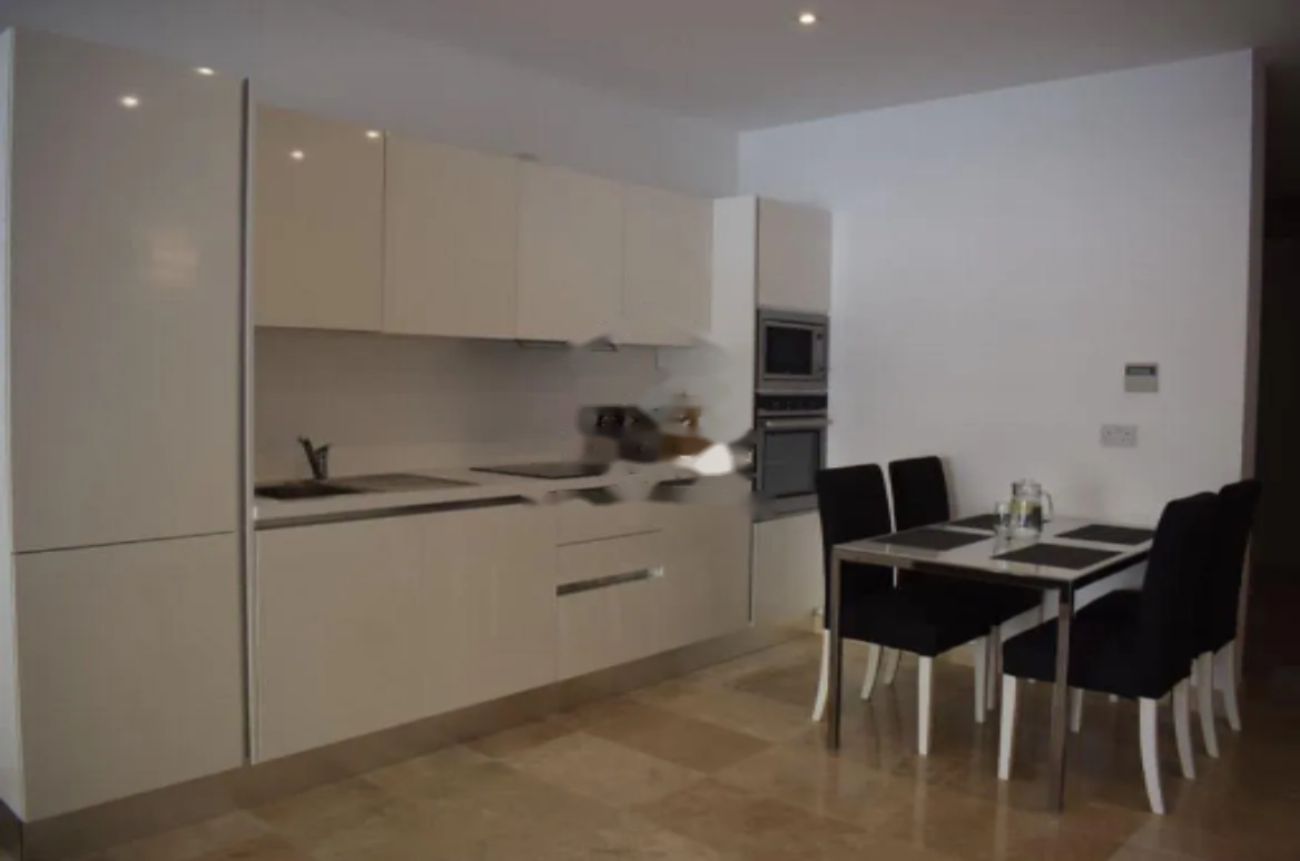 Квартира в Сент-Джулиансе, Мальта, 55 м² - фото 1