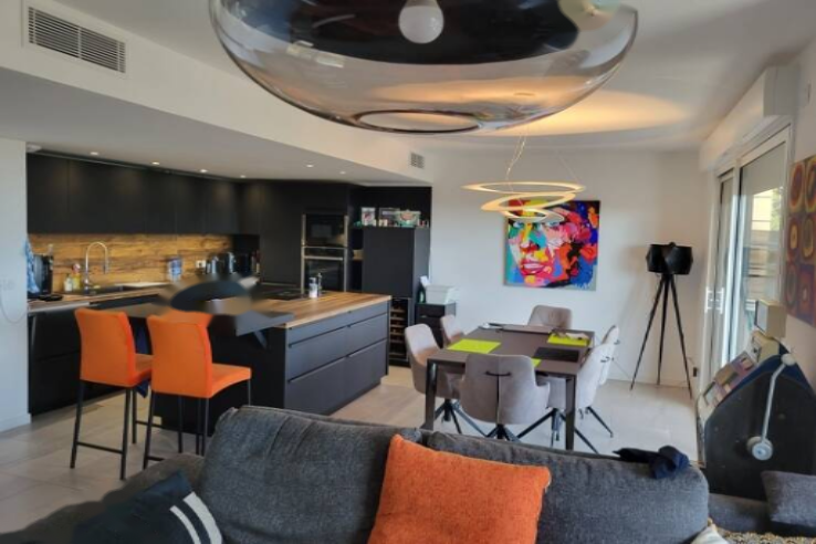 Квартира в Каннах, Франция, 85 м² - фото 1