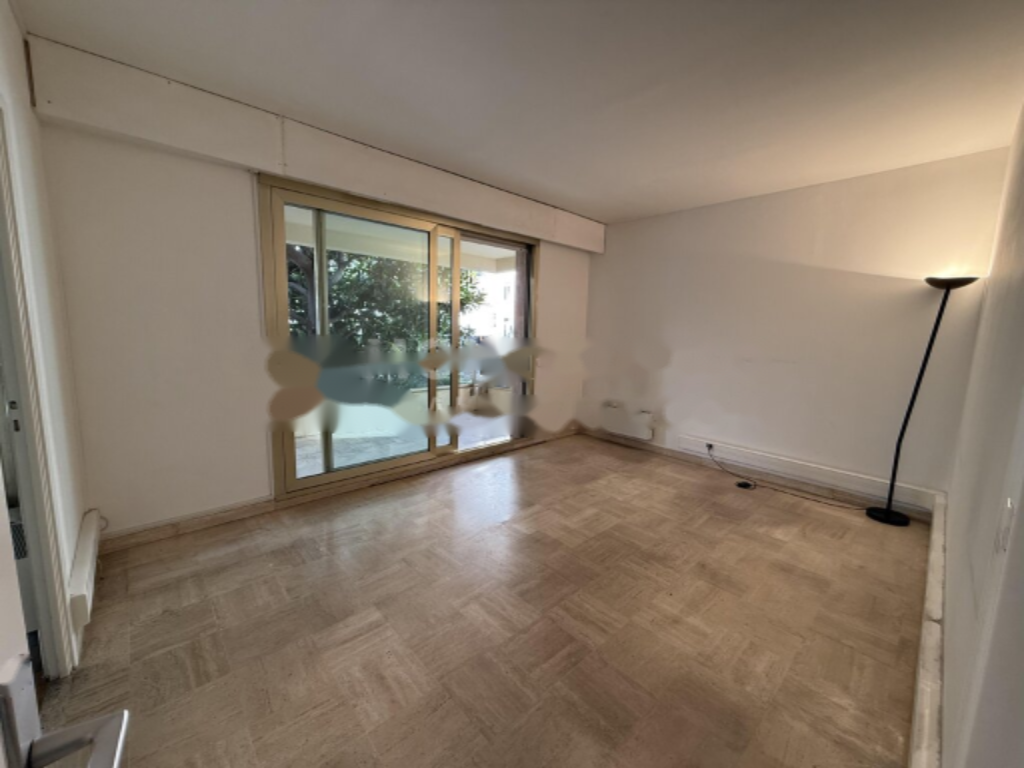 Квартира в Сен-Романе, Монако, 68 м² - фото 1