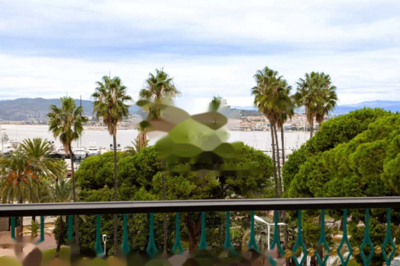 Квартира в Каннах, Франция, 85 м² - фото 1