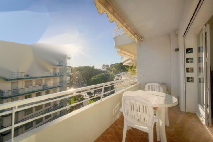 Квартира в Каннах, Франция, 46 м² - фото 1