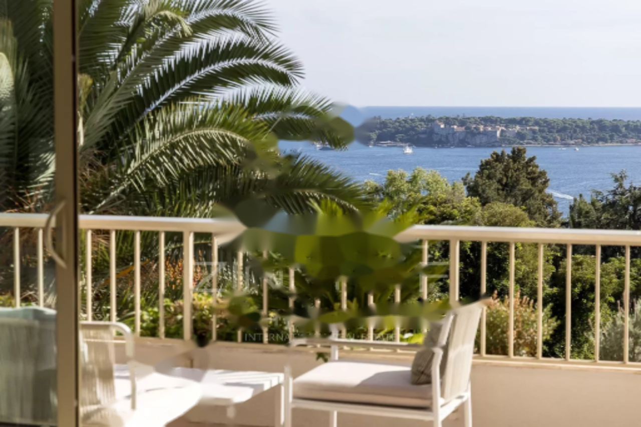 Квартира в Каннах, Франция, 122 м² - фото 1