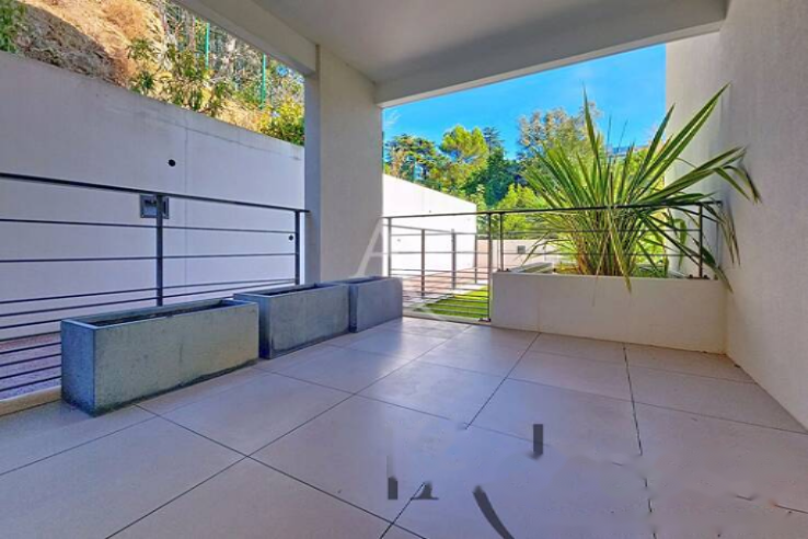 Квартира в Каннах, Франция, 40 м² - фото 1