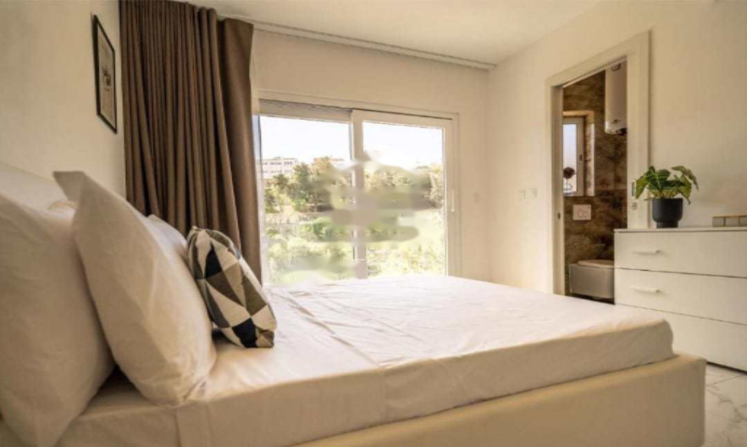 Квартира в Сент-Джулиансе, Мальта, 99 м² - фото 1