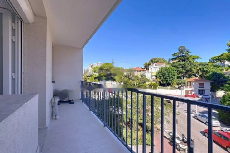 Квартира в Каннах, Франция, 48 м² - фото 1