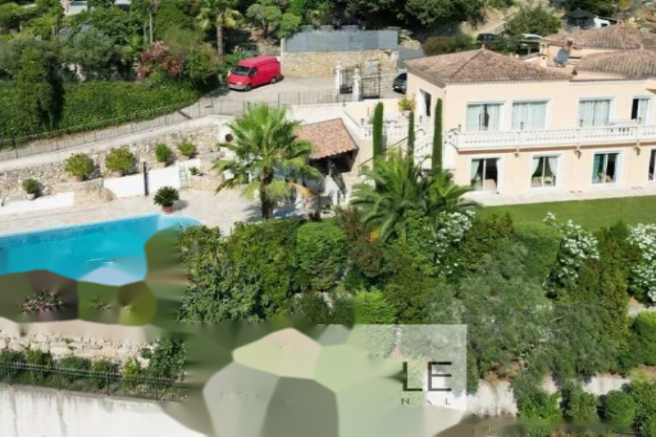 Квартира в Каннах, Франция, 348 м² - фото 1