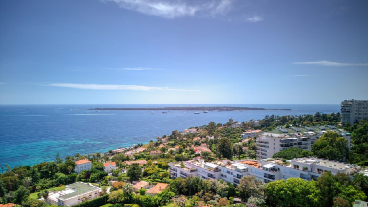 Квартира в Каннах, Франция, 106 м² - фото 2