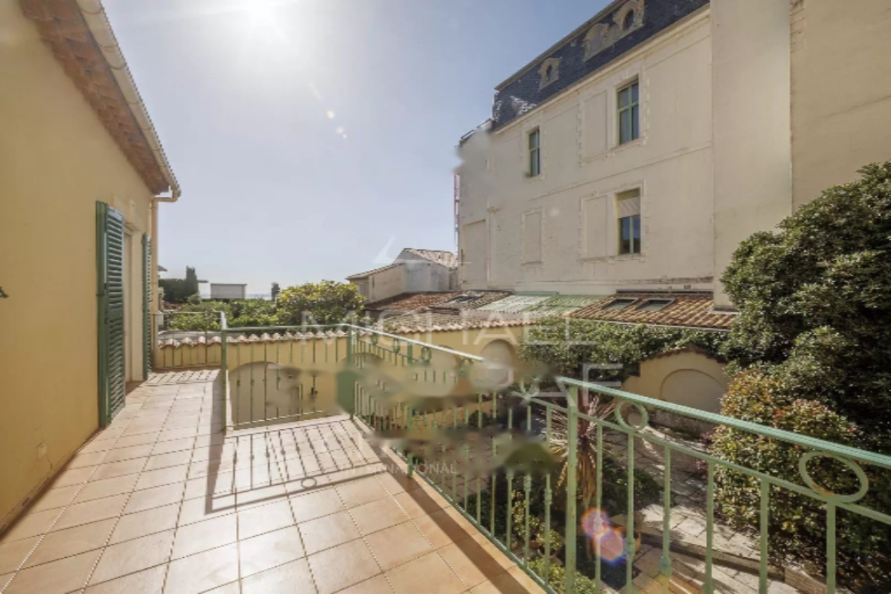 Квартира в Каннах, Франция, 159 м² - фото 2