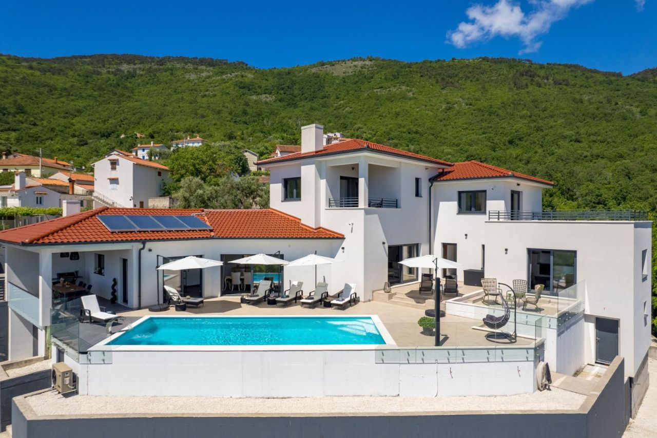 Вилла Mošćenička Draga, Хорватия, 480 м² - фото 2