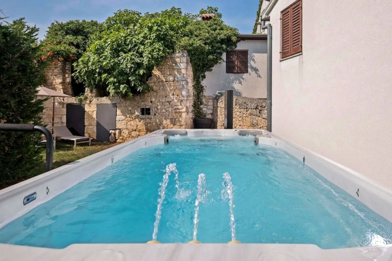 Вилла в Порече, Хорватия, 350 м² - фото 2