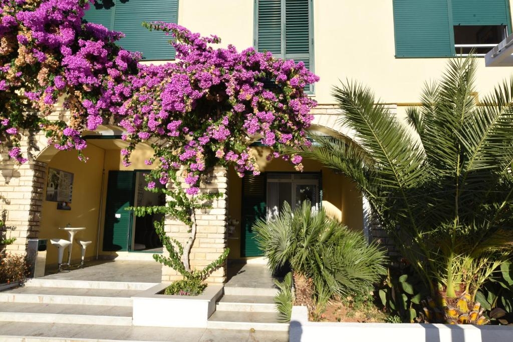 Отель, гостиница Novalja, Хорватия, 510 м² - фото 3