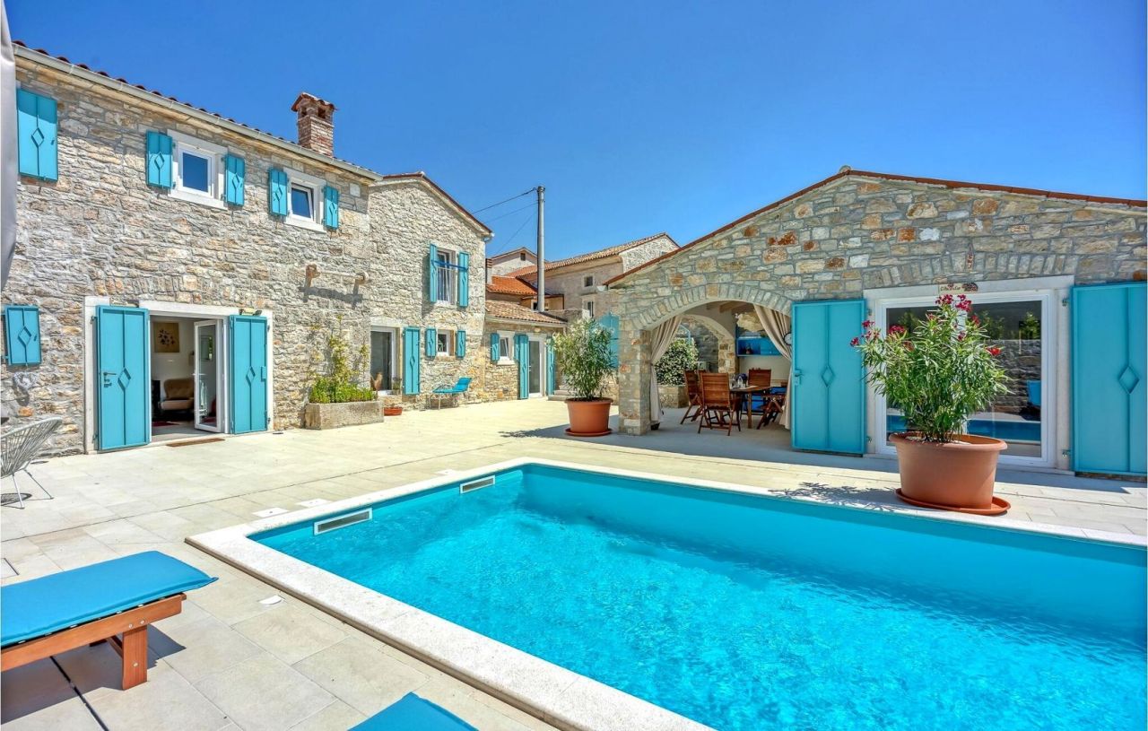 Вилла Sveti Lovreč, Хорватия, 220 м² - фото 3