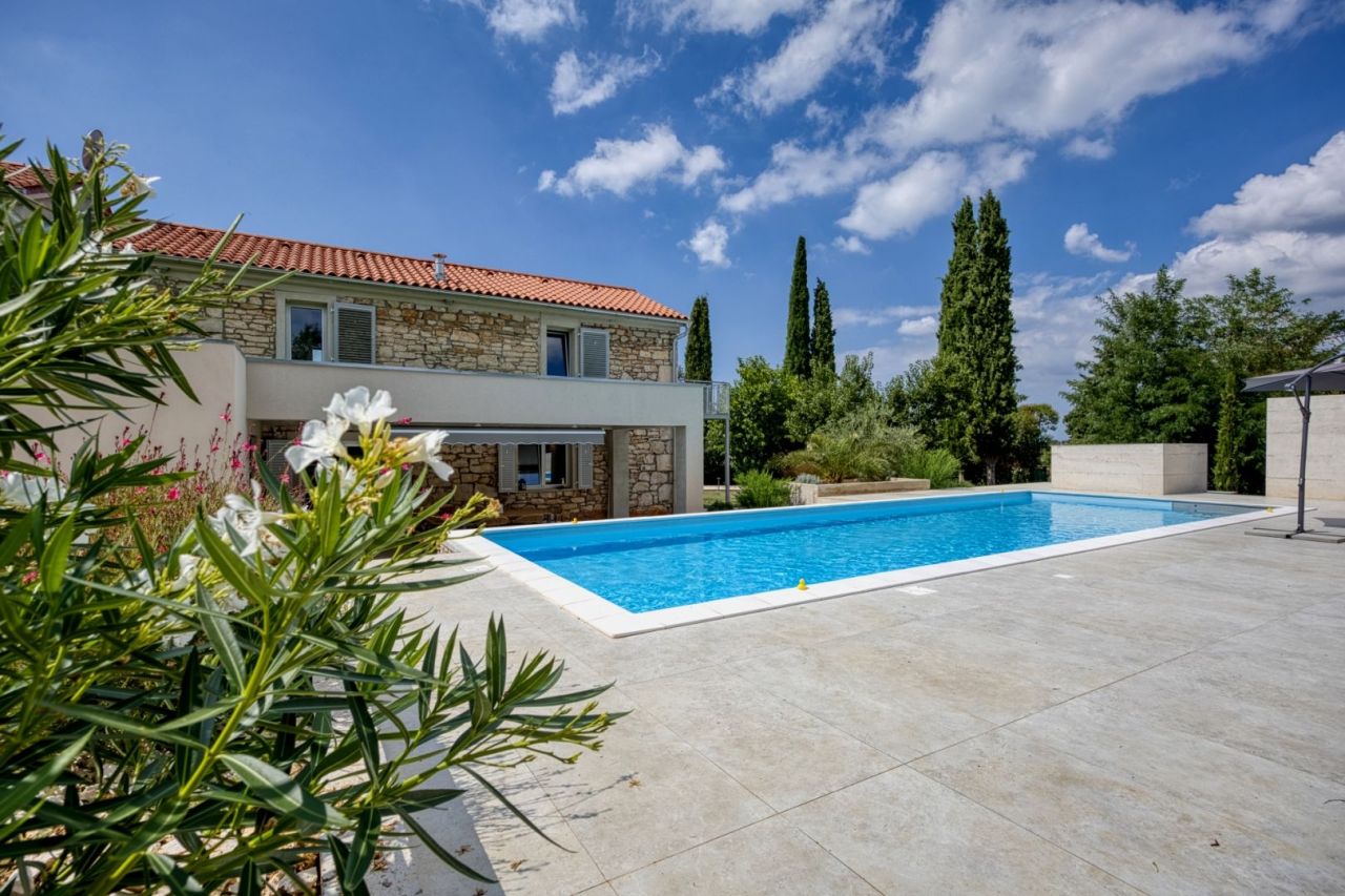 Вилла в Порече, Хорватия, 320 м² - фото 3