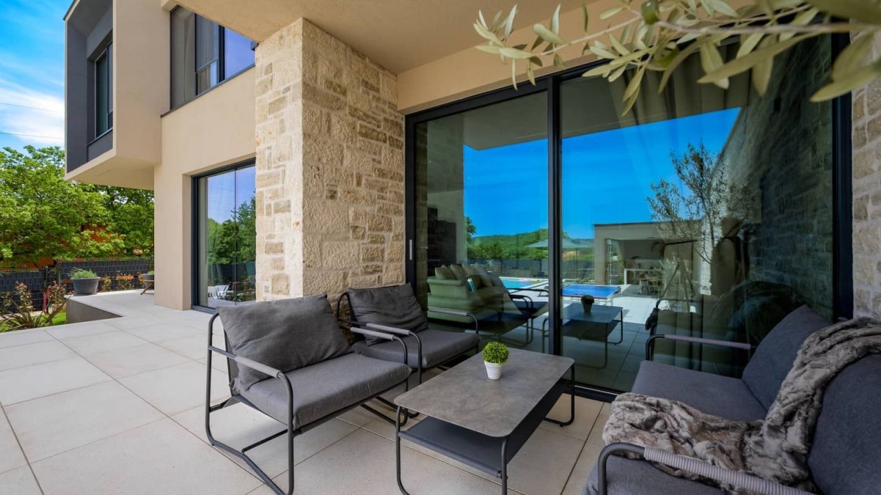 Вилла в Ровини, Хорватия, 250 м² - фото 3