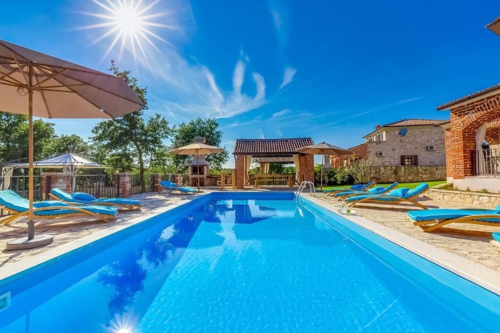 Вилла Višnjan, Хорватия, 205 м² - фото 4