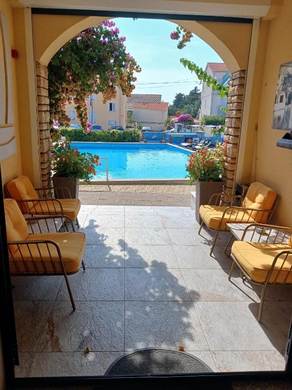 Отель, гостиница Novalja, Хорватия, 510 м² - фото 4